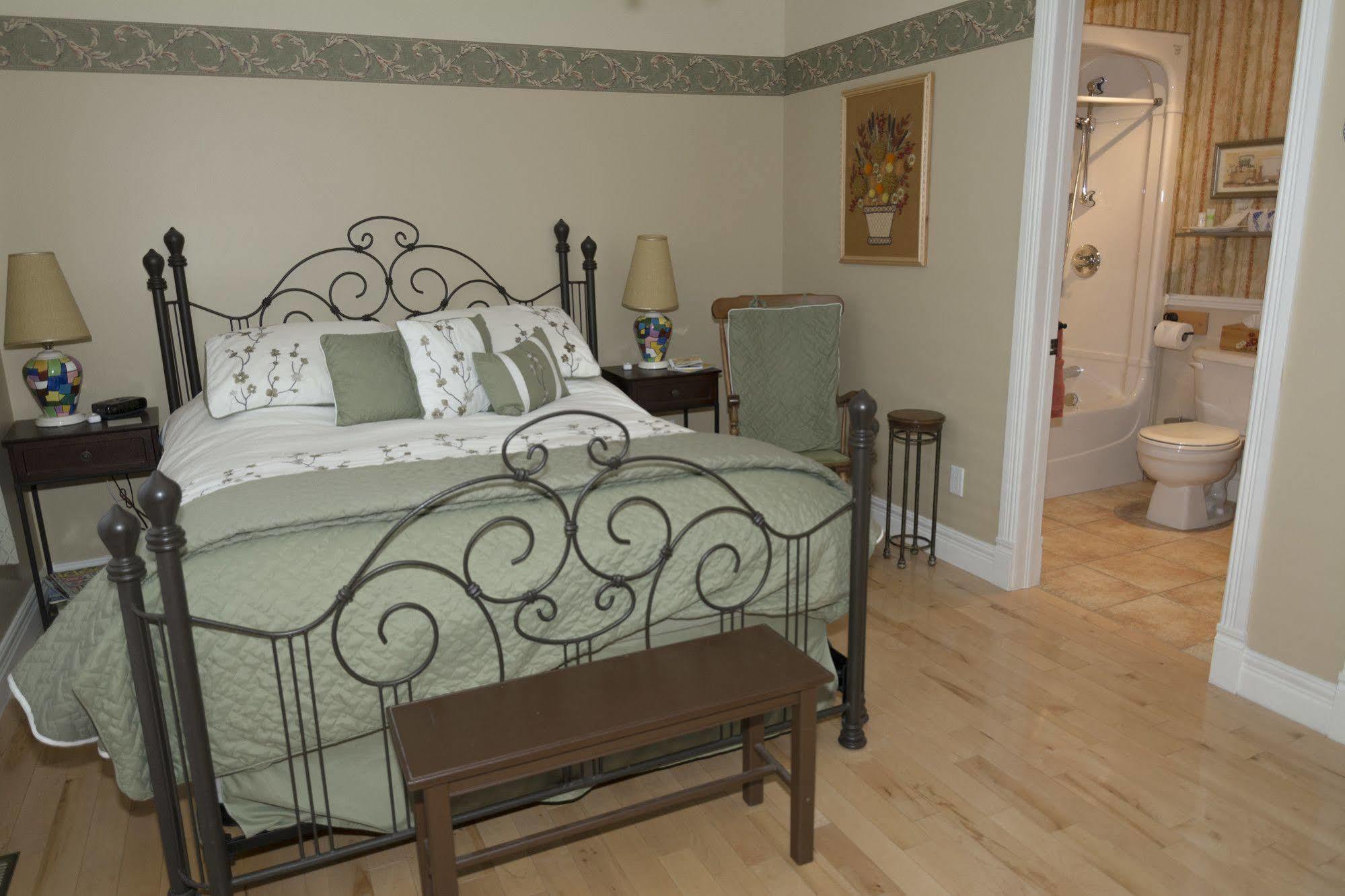 Saint-Basile Au Nidaigle B&B 외부 사진