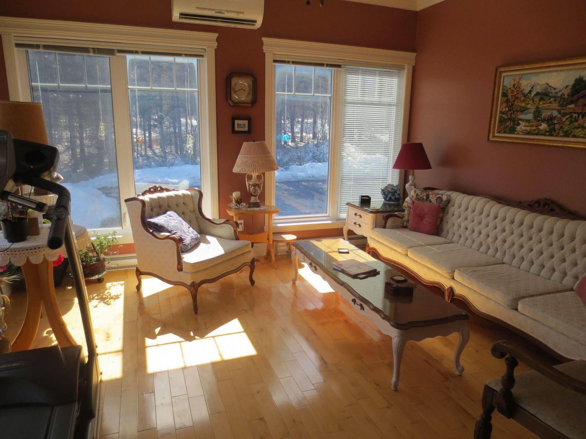Saint-Basile Au Nidaigle B&B 외부 사진