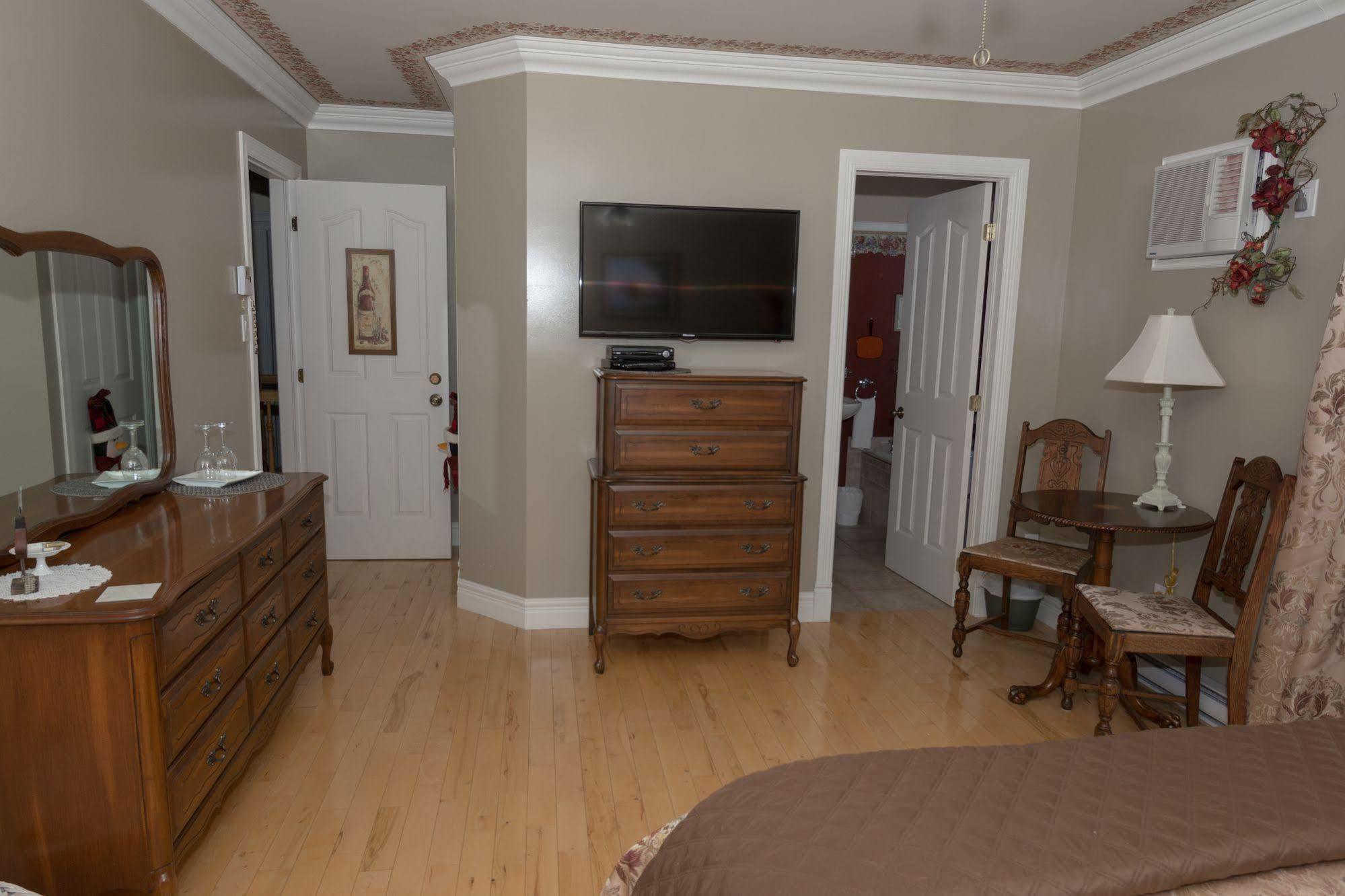 Saint-Basile Au Nidaigle B&B 외부 사진